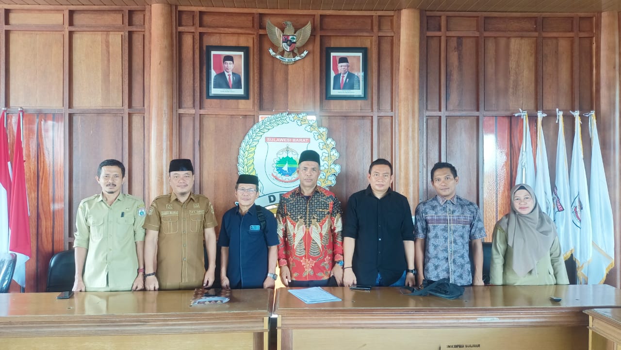Kabag Umum Sekretariat DPRD Provinsi Sulbar Menerima Kunjungan Kerja Wakil Ketua DPRD Pasangkayu Terkait Konsultasi Penerapan Perpres 53 tentang Perjalanan Dinas Lumpsum