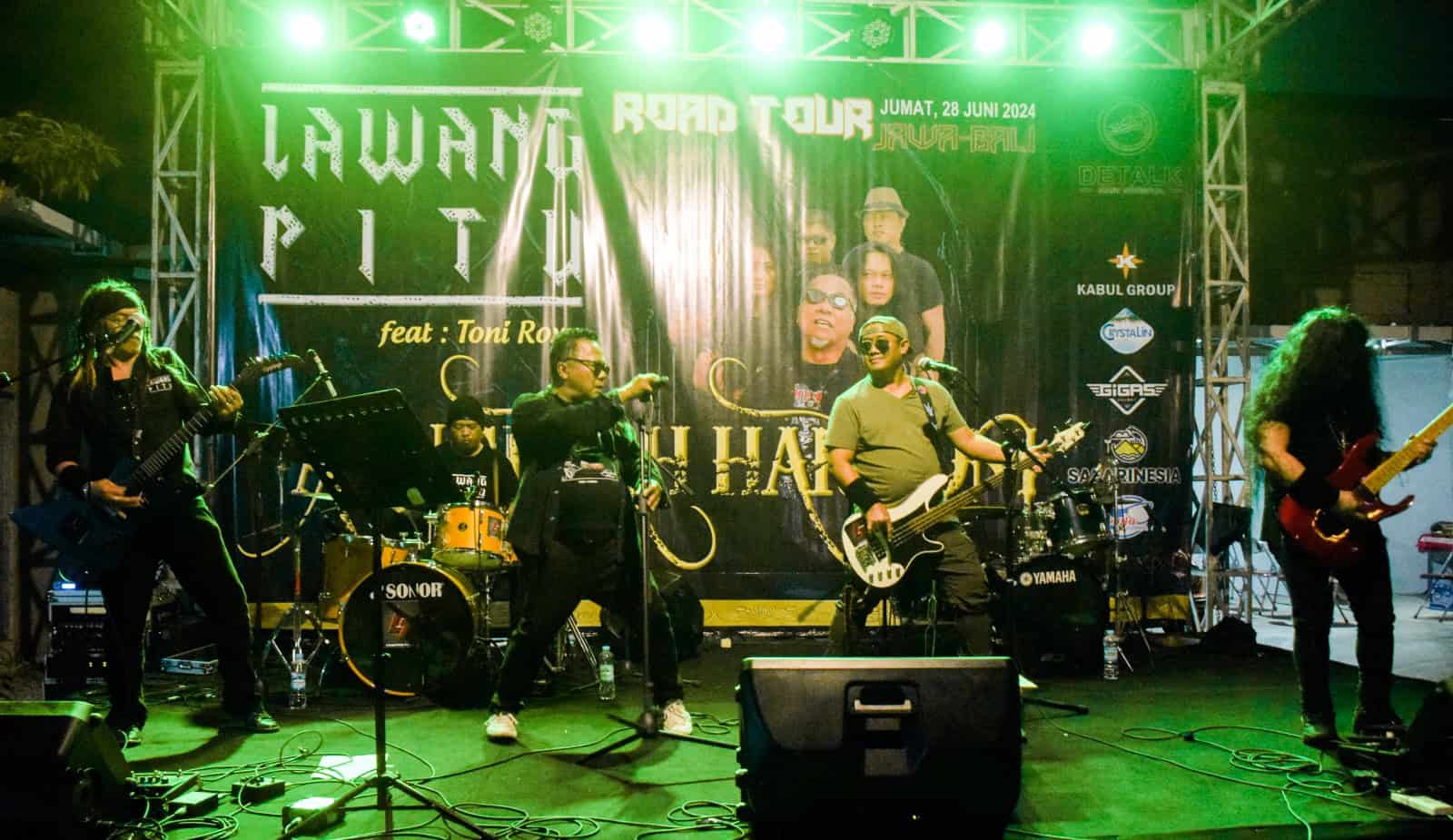 Road Tour Jawa-Bali, Lawang Pitu Band Manggung di Detalk Cafe Jogja