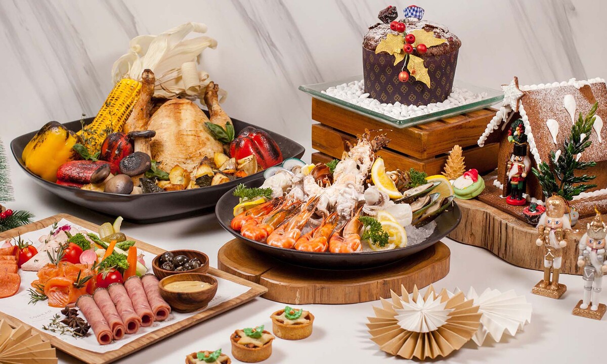 5 Restoran Spesial di Bali dan Komodo untuk Rayakan Natal dan Tahun Baru