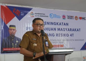 Plt.Kepala DPPKB Makassar buka kegiatan Peningkatan Pengetahuan Masyarakat Tentang Resiko 4 T