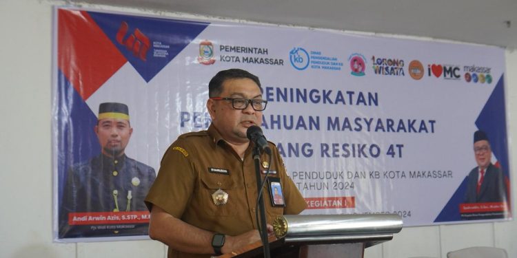 Plt.Kepala DPPKB Makassar buka kegiatan Peningkatan Pengetahuan Masyarakat Tentang Resiko 4 T