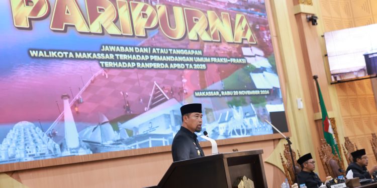 Pjs Wali Kota Arwin Azis Paparkan Jawaban atas Pemandangan Umum Fraksi Terkait Ranperda APBD 2025