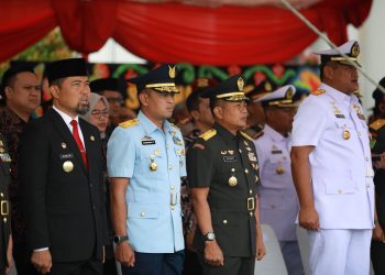 Pjs Wali Kota Makassar Arwin Azis Hadiri Sertijab Komandan Lantamal VI