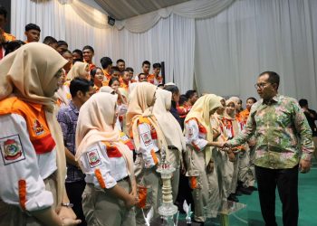 Danny Pomanto beri selamat kepada ratusan player dan seluruh tim dari Drumband Corps binaan Dispora Makassar