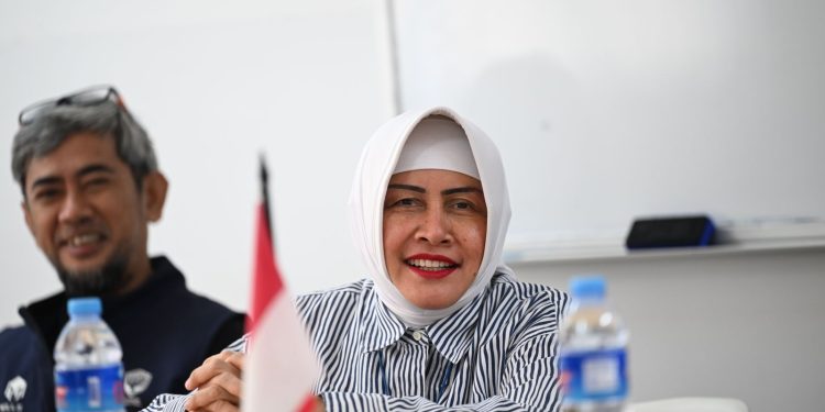 Indira Yusuf Ismail Pacu Kualitas Cabor Basket lewat Penataran Wasit Tingkat Kota Makassar
