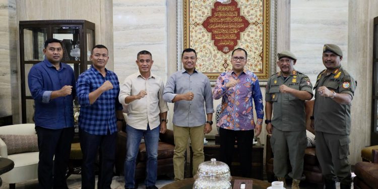 Terima Kunjungan Kehormatan Yonmarhanlan VI Makassar, Danny : Terimakasih Atas Dukungan Sinergitas