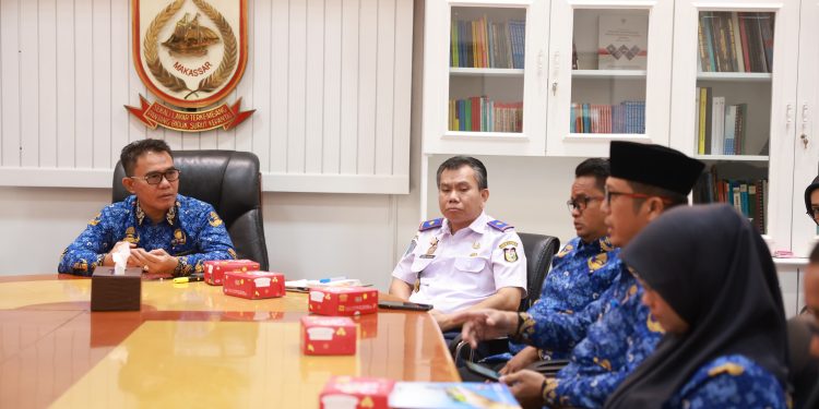 Pj Sekda Makassar Pimpin Rapat Teknis Manajemen Kepegawaian, Fokus Produktivitas dan Pencapaian Kinerja