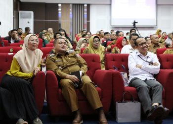 Ketua TP PKK Makassar Sampaikan Selamat Promosi Doktor Kepala Inspektorat Makassar