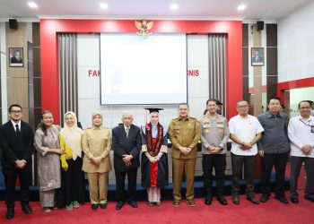 Wakil Wali Kota Makassar Hadiri Sidang Promosi Doktor Inspektur Daerah Kota Makassar di Unhas