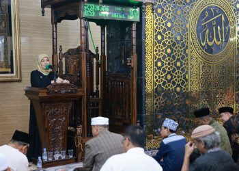 Wakil Wali Kota Makassar Safari Ramadan di Masjid Amirul Mu’minin