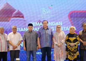 Munafri Arifuddin Dampingi Chairul Tanjung Resmikan Pembangunan Masjid Agung TSM