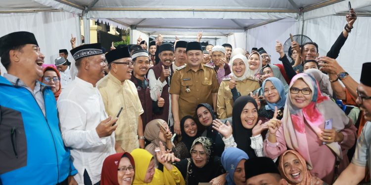 Wali Kota dan Wakil Wali Kota Makassar Ajak Masyarakat Bangun Makassar Bersama