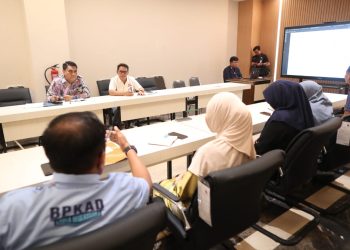 Pj Sekda Irwan Adnan Instruksikan Segerakan Pembayaran THR ASN Pemkot Makassar 100 Persen