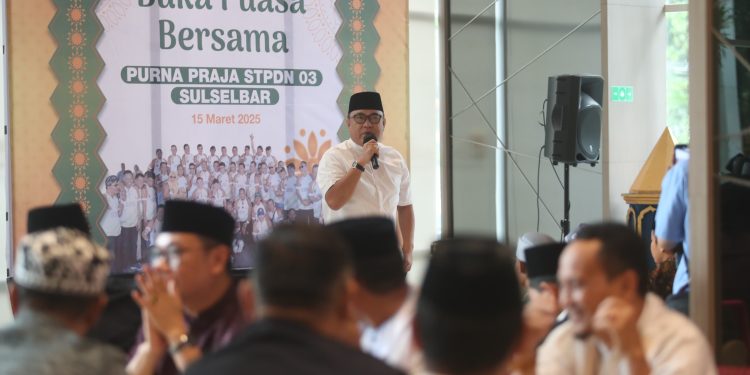 Purna Praja STPDN 03 Sulselbar Gelar Buka Puasa Bersama dengan Kaum Dhuafa