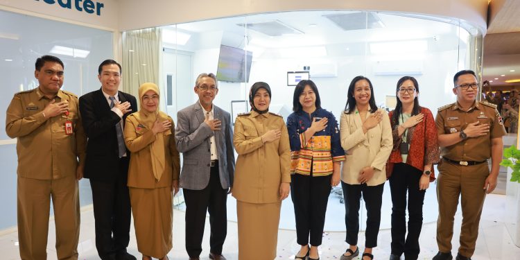 Wakil Walikota Makassar, Aliyah Mustika Ilham Apresiasi Kehadiran EyeQu sebagai Pusat Layanan Lasik Pertama di Makassar