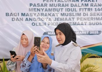 Wakil Wali Kota Makassar Hadiri Penyaluran Paket Pasar Murah di Gereja Toraja Jemaat Sudiang