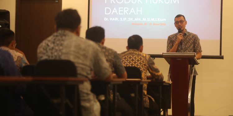 Plh Sekda Makassar Zulkifli Nanda Buka Bimtek Penyusunan Produk Hukum Daerah