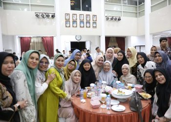 Melinda Aksa Dampingi Munafri Arifuddin Buka Puasa Bersama Teman Lama di Rujab Wali Kota Makassar