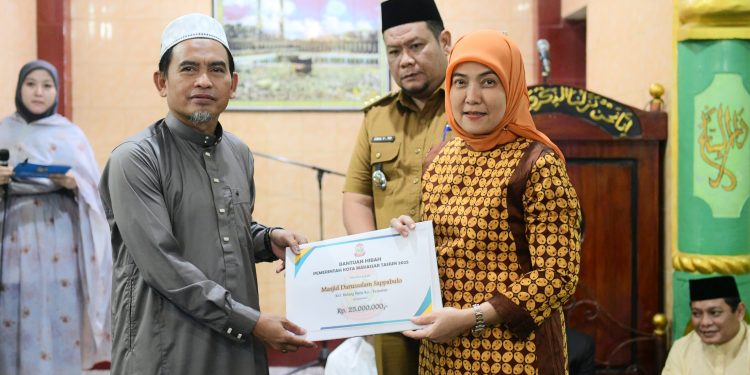 Rekatkan Silaturahmi, Pemkot Makassar Gelar Safari Ramadan