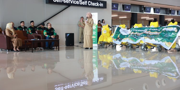 Aliyah Mustika Ilham Apresiasi Kegiatan Sosial DPD Amphuri di Bandara Sultan Hasanuddin