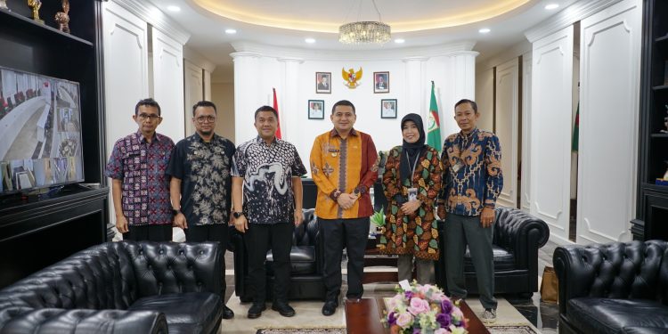 Wali Kota Makassar Bahas Persaingan Usaha Sehat Bersama KPPU Kanwil VI