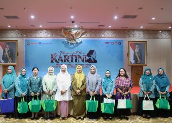 TP PKK, Dekranasda, dan Pokja Bunda PAUD Kota Makassar Ikuti Edukasi Literasi Digital, Melinda Aksa: Perempuan Wajib Melek Digital untuk Kemandirian Finansial