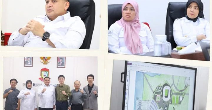 Kadis PU Kota Makassar, Zuhalesi Zubir Mendampingi Wali Kota Makassar, Munafri Arifuddin Menerima Audiensi China Camc Engineering CO, Ltd Terkait Pembangunan Stadion Untia di Ruang Rapat Wali Kota Makassar