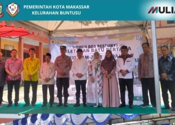 Lurah Buntusu Letakkan Batu Pertama Masjid Zam-Zam Al Qahhar