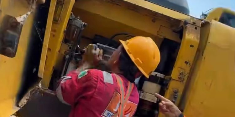 Dinas PU Makassar Rawat Alat Berat untuk Jaga Kelancaran TPA