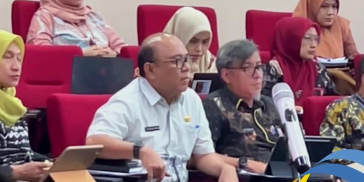 DPMPTSP Makassar Tegaskan Komitmen Akuntabilitas Lewat Evaluasi SAKIP