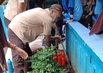 SMPN 52 Makassar Gas Pol Menuju Adiwiyata Provinsi