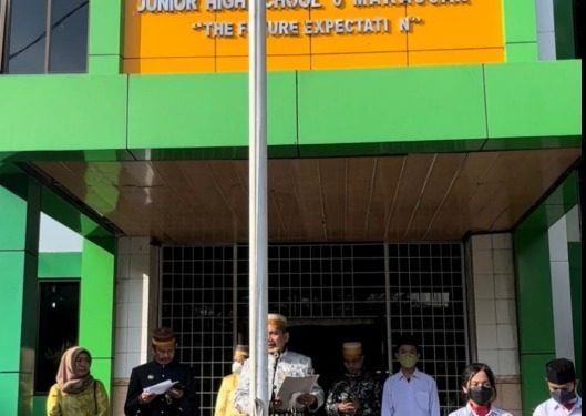 SMP Negeri 6 Makassar Perkuat Disiplin dan Karakter Siswa di Bulan Oktober