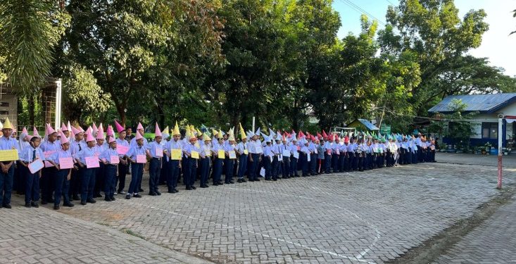 “Gempar! Transformasi Besar di SMP NEGERI 40 Makassar: Kepemimpinan Baru, Prestasi Memuncak & Aksi Siswa Mengguncang Dunia Pendidikan!”