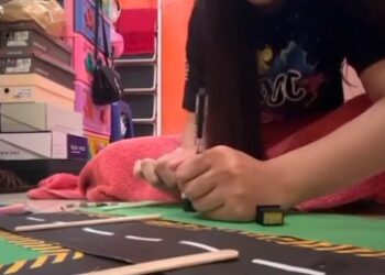 Kreativitas Siswa SMPN 46 Makassar Bersinar Lewat Proyek Miniatur Lampu Jalan