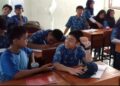 Ujian Sekolah Berlangsung Sukses, Siswa Kelas IX UPT SPF SMP Negeri 52 Makassar Tunjukkan Semangat dan Integritas