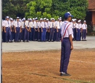 Hardiknas 2026: UPT SPF SMP Negeri 52 Makassar Teguhkan Komitmen Melahirkan Generasi Unggul dan Berkarakter