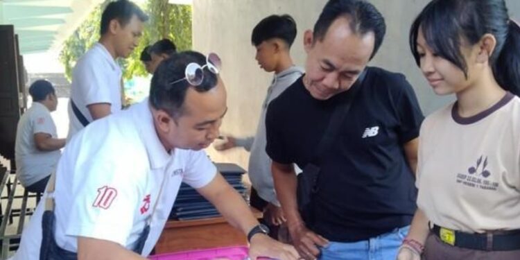 Penilaian Akhir Tahun dan Pembagian Rapor Berlangsung Lancar, UPT SPF SMP Negeri 52 Makassar Siap Sambut Tahun Ajaran Baru